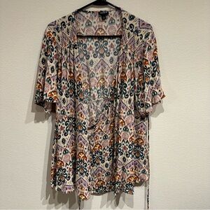Torrid‎ Women's Crepe Smocked Wrap Tie Boho Western Tribal Print Size 1X